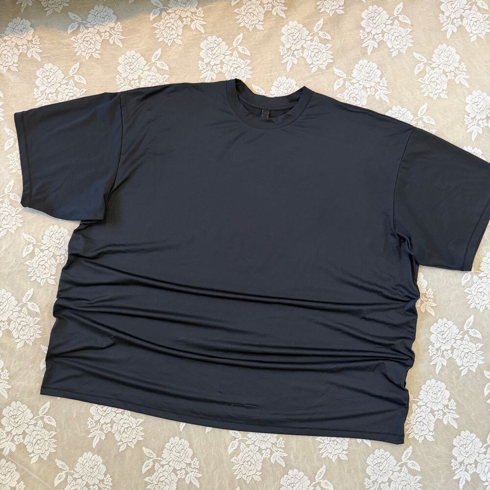 SKIMS Men’s Black Oversized Performance T-Shirt Size 2X